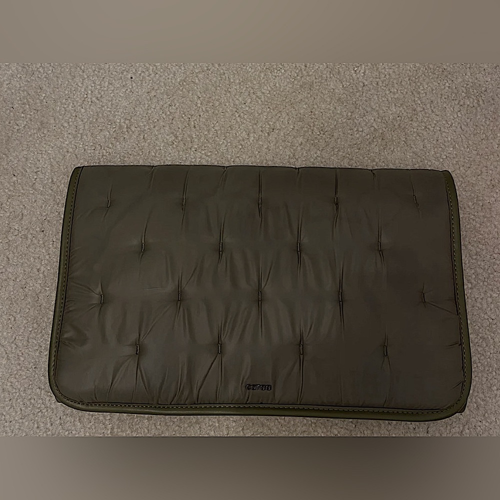 Caraa changing pad juniper green SOLD OUT